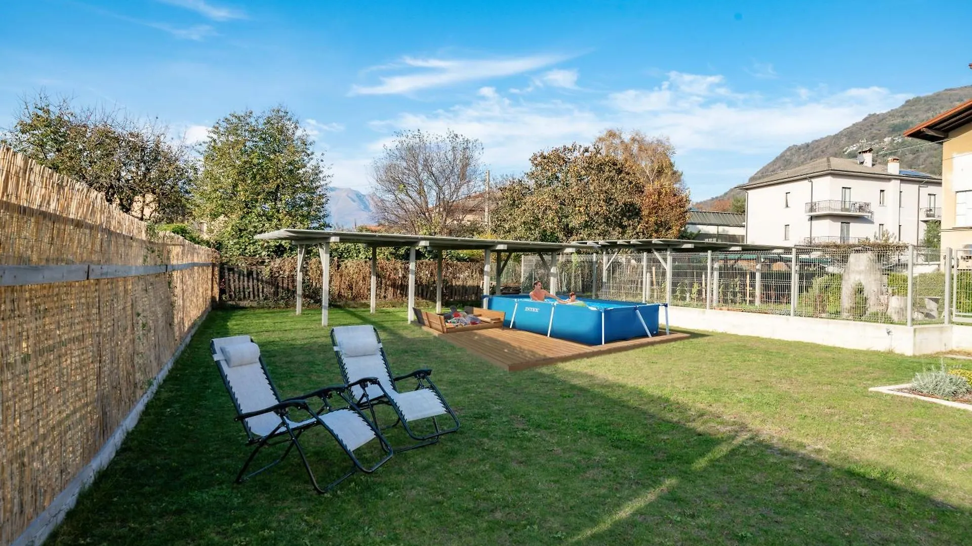 Villa Sunshine - Luxury Property, With Pool & Large Private Garden, Few Steps From The Beach, Ideal For Families, Large Groups And People With Mobility Issuess Dervio